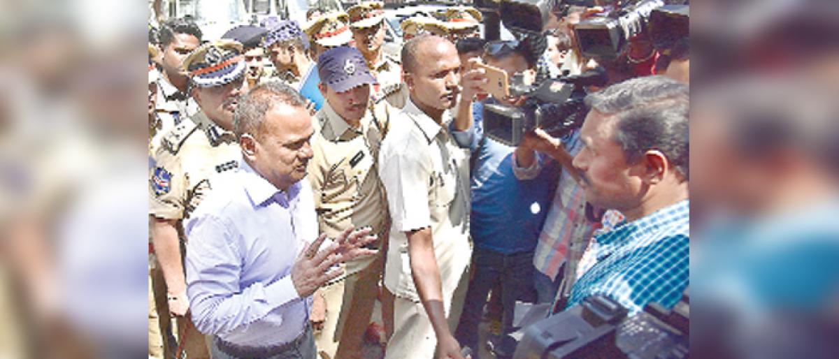 Media seeks apology from Prisons DG Vinoy Kumar Singh