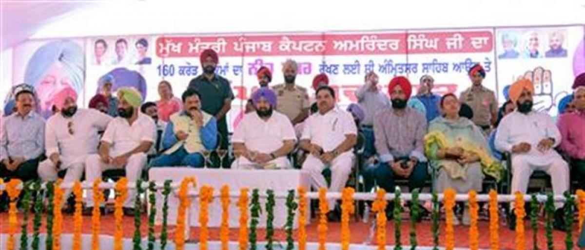 Punjab CM lays stones for five projects in Amritsar