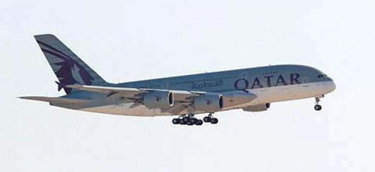 Qatar Airways flight carrying 306 passengers lands off-centred on Kochi runway