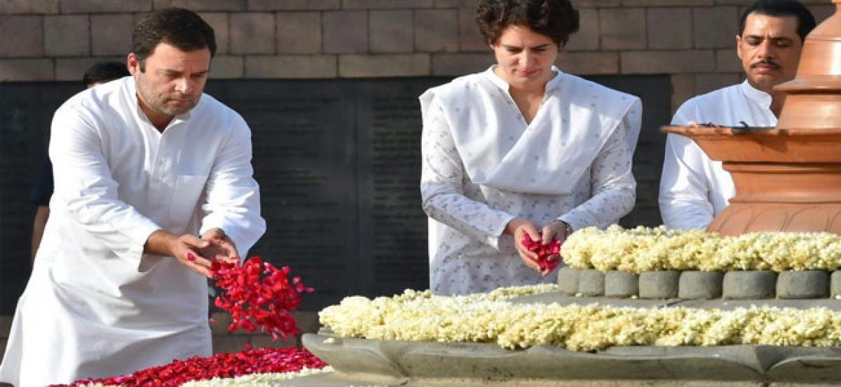 Rahul, Sonia pay tributes on Rajiv Gandhi’s death anniversary