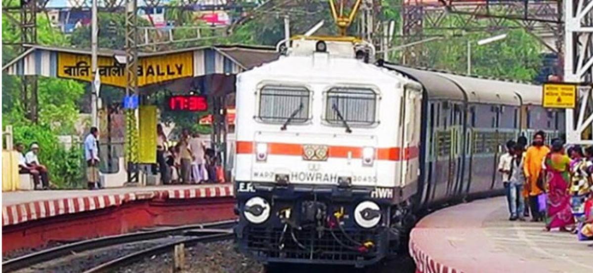 Railways records rise in revenue, spurt in passengers in 2017-2018