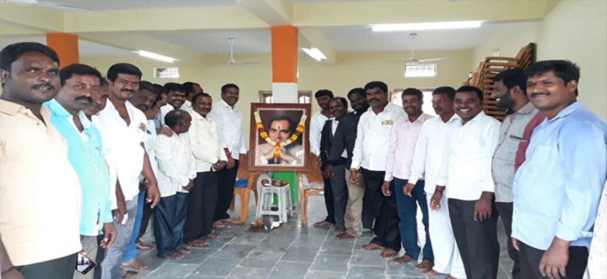 Rajiv Gandhi remembered in Telangana districts