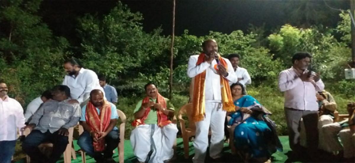 Muddgouni Ram Mohan Goud attends Ravan Dahan