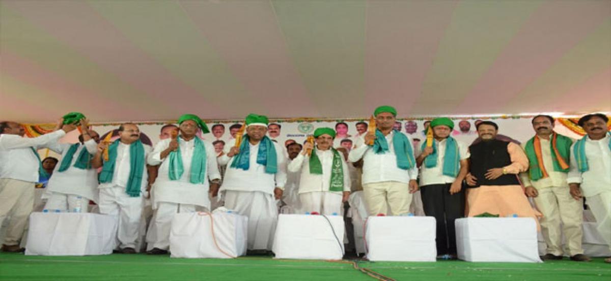 Dy CM, Ministers participate in Rythu Bandhu meet