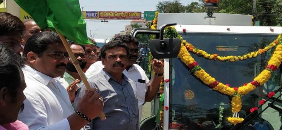 Road cleaning machines flagged off