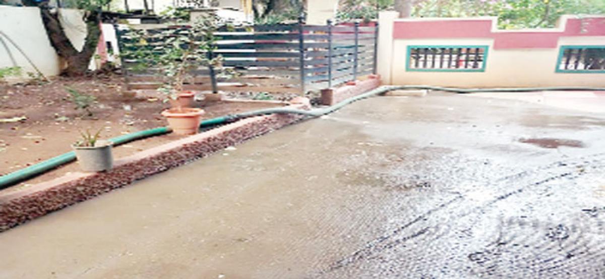 Sewerage overflow irks White Field residents