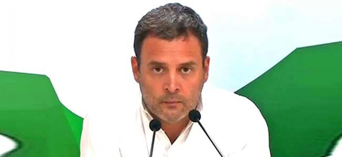 You gave free passage to Mallya: Rahul to Jaitley