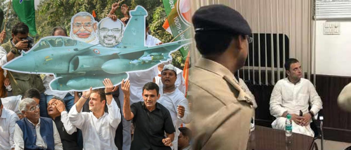 Rahul conducts protestation at CBI headquarters, gets court arrest