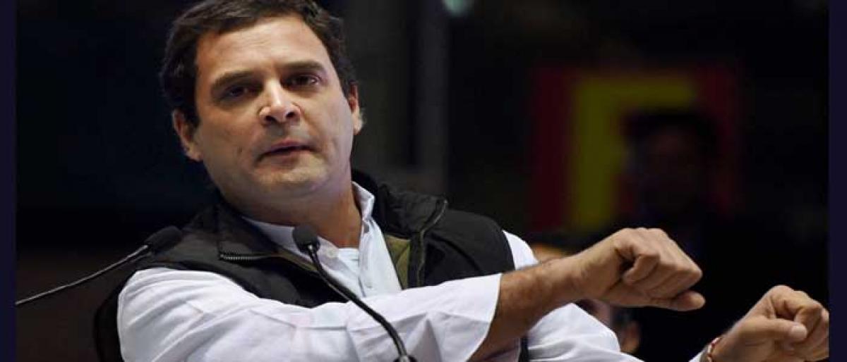 RaGa attacked for maligning RSS women