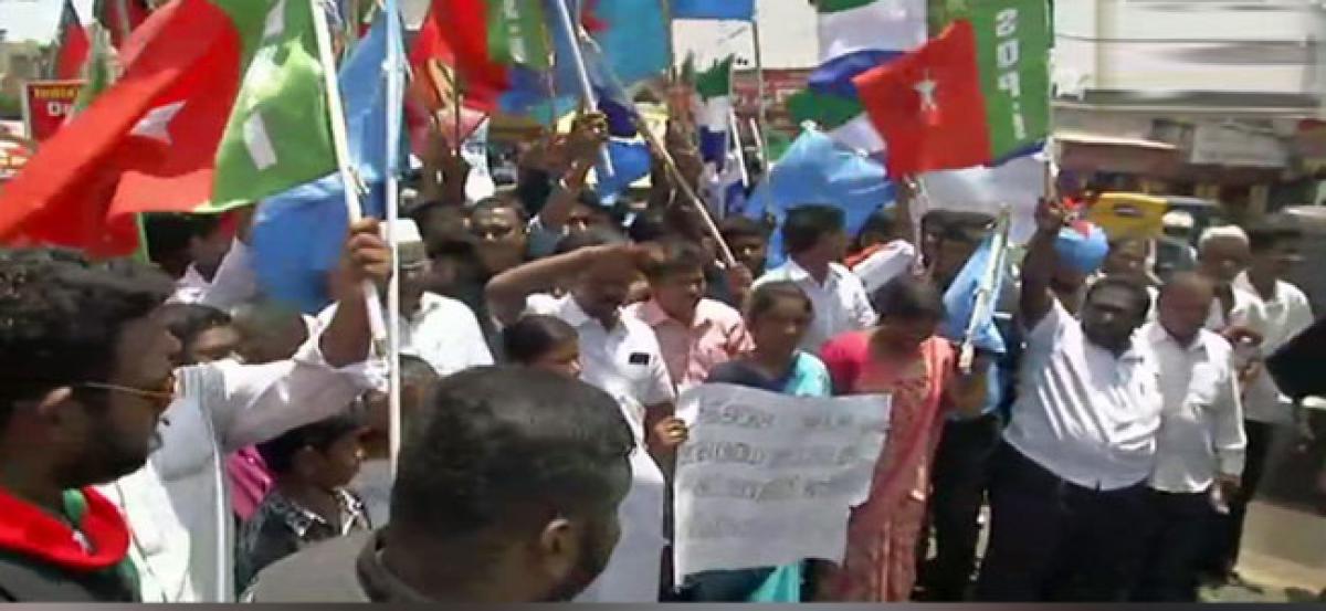 Rail-Roko protest in Chennai over SC/ST Act issue