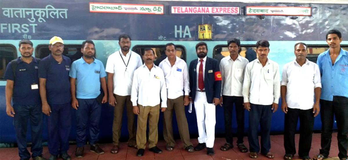 Rail captains to make travel pleasant