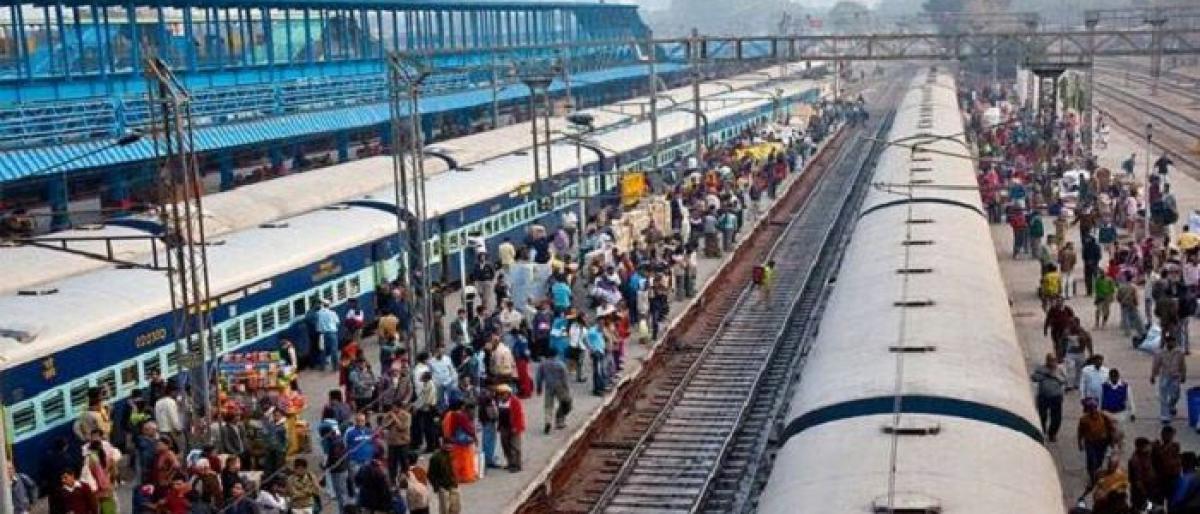 Move to decongest New Delhi Station : Northern Rly to build skywalk