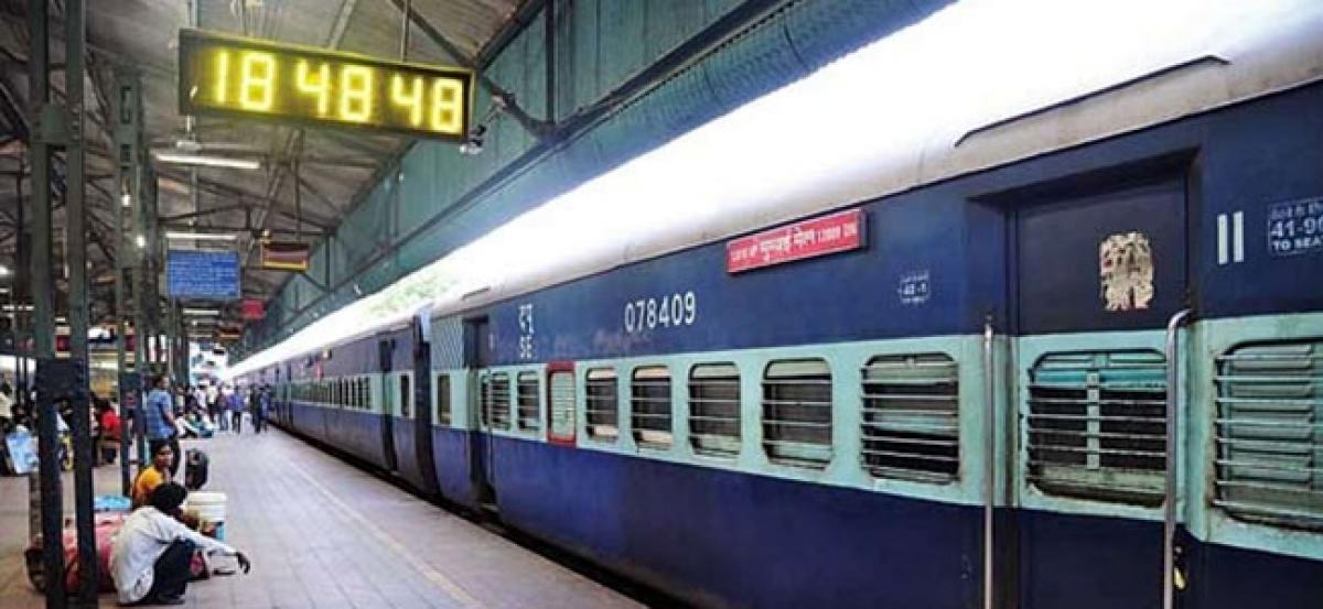 Indian Railways to soon provide softer, lighter and cleaner blankets in AC coaches