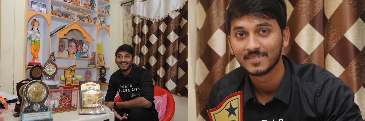 Andhra Idol winner Rakesh poised to make mark