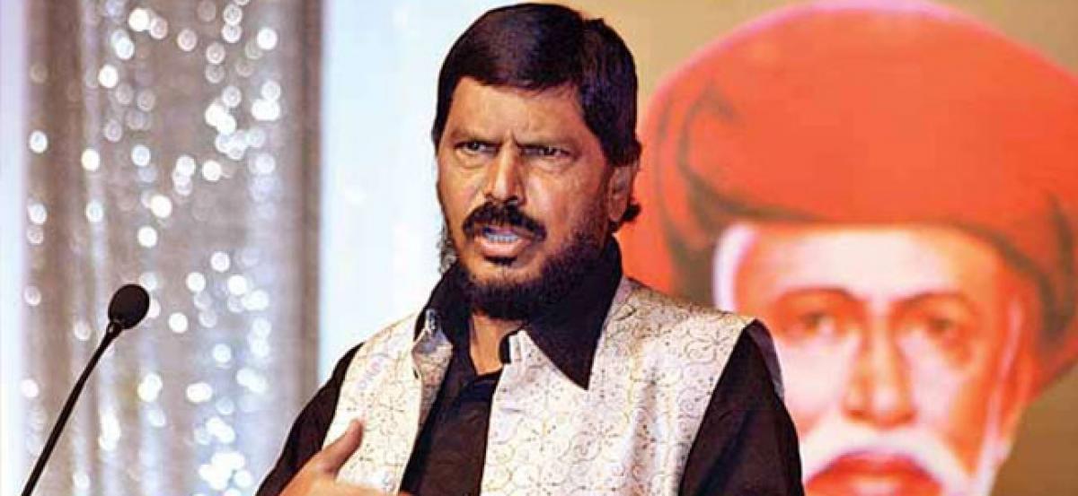 Ramdas Athawale slams Opposition for doubting genuineness of Maoist threat letter