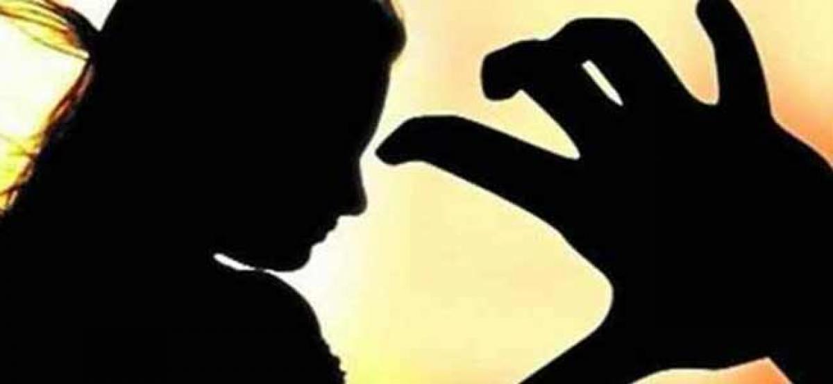 Lecturer Rapes 17-year-old girl in Hyd