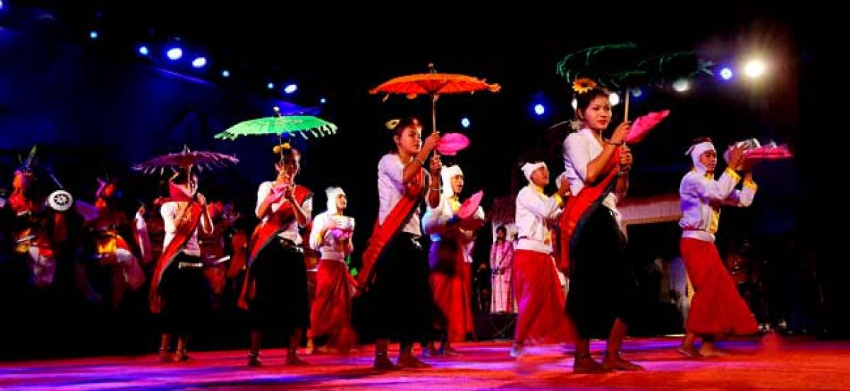 Tripura students to perform  tribal dance at R-Day parade
