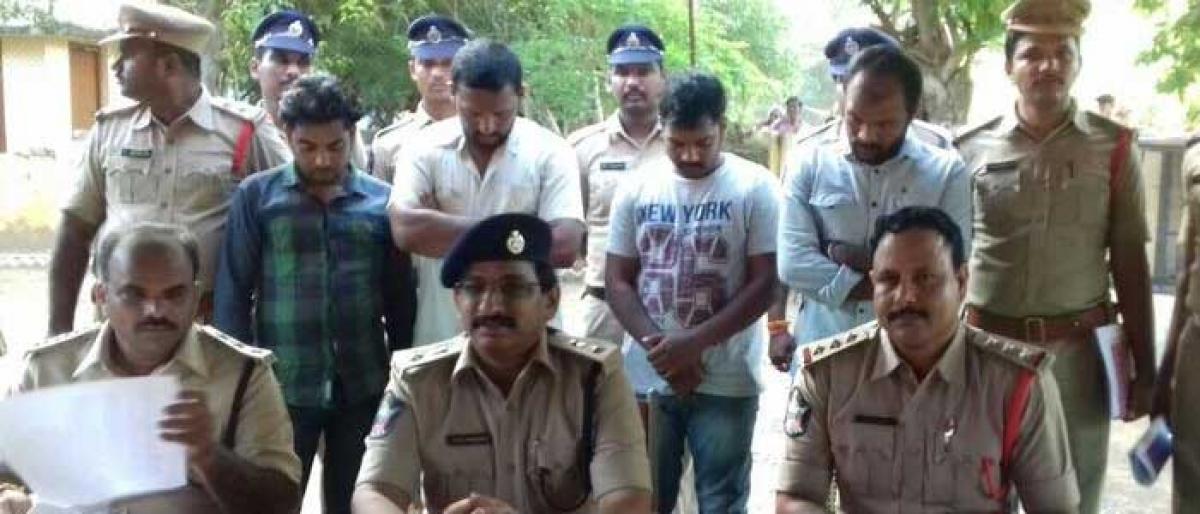 Red sanders worth 1.2 cr seized; 4 held