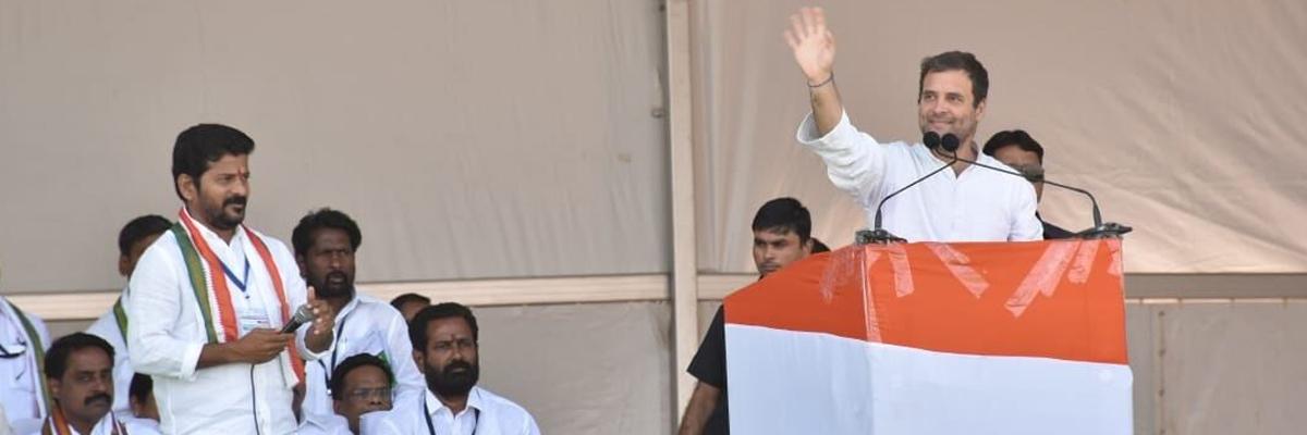 Kick TRS, BJP out: Rahul to voters