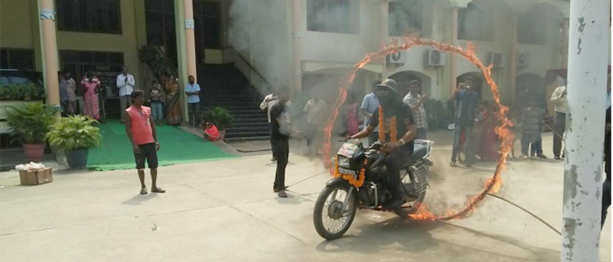 Show to create awareness on road safety held in Bhimavaram