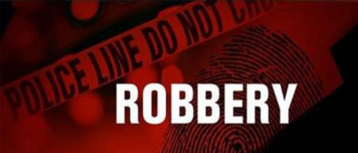 Man held for highway robbery of 4.5 crore in Delhi