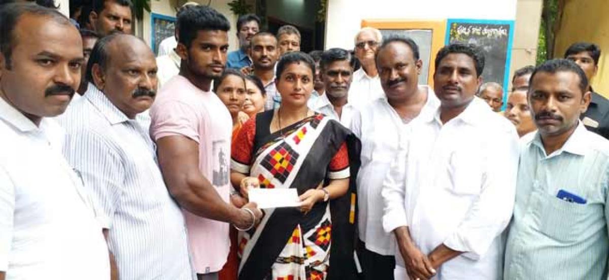 Roja proves she has heart of gold