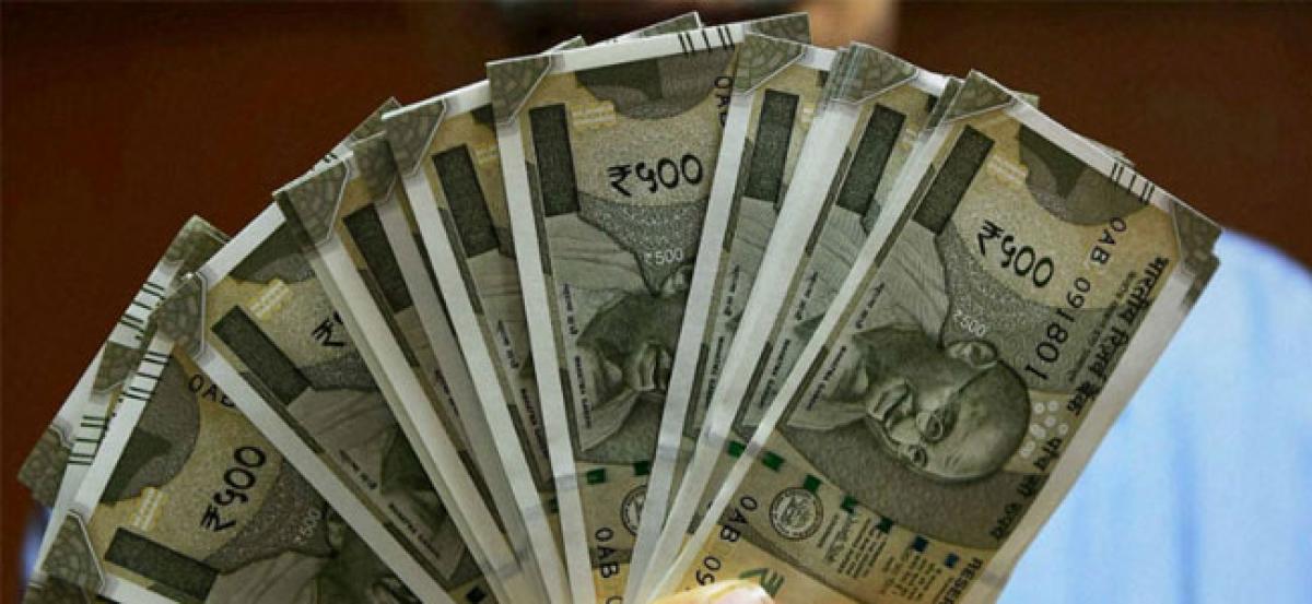 Rupee Falls by 15 Paise to 64.89 Against Dollar in Early Trade