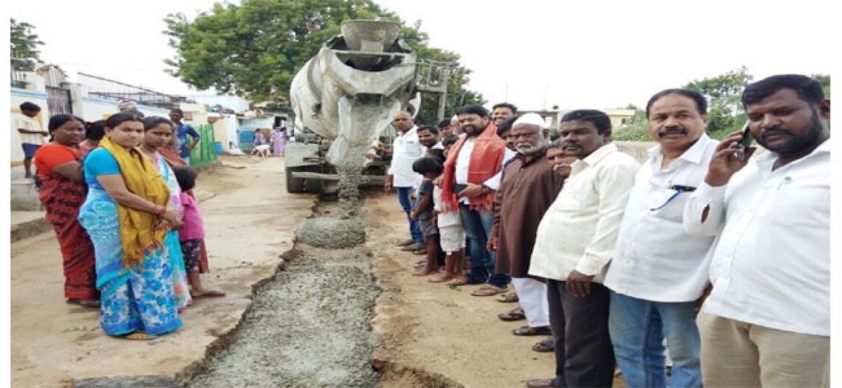Corporator Shanthi launches road restoration work