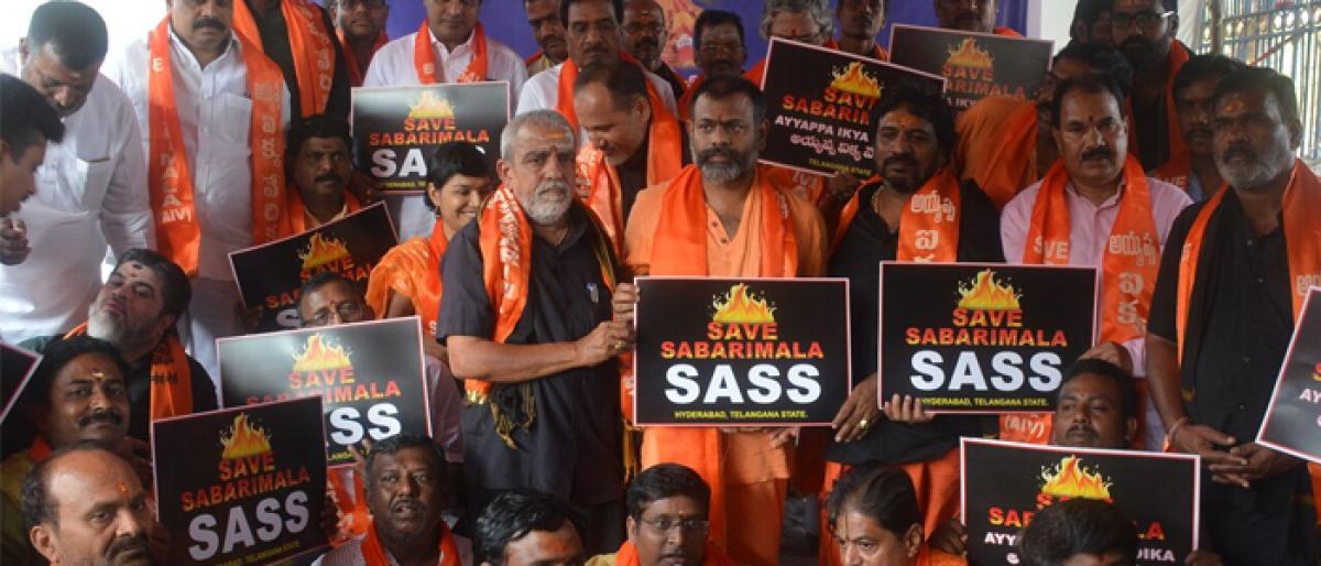 Time to save Sabarimala, says Paripoornananda