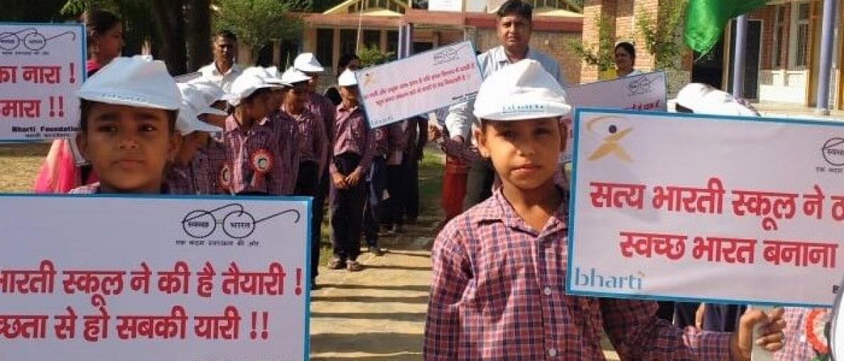 Cleanliness pledge by 1,00,000 rural children