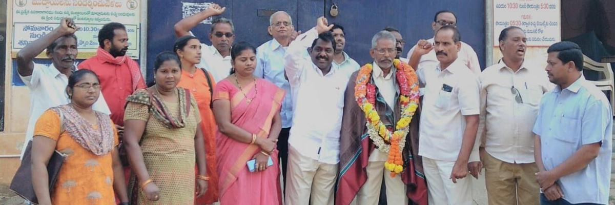 Farmers’ assn hails release of Subbi Reddy from jail