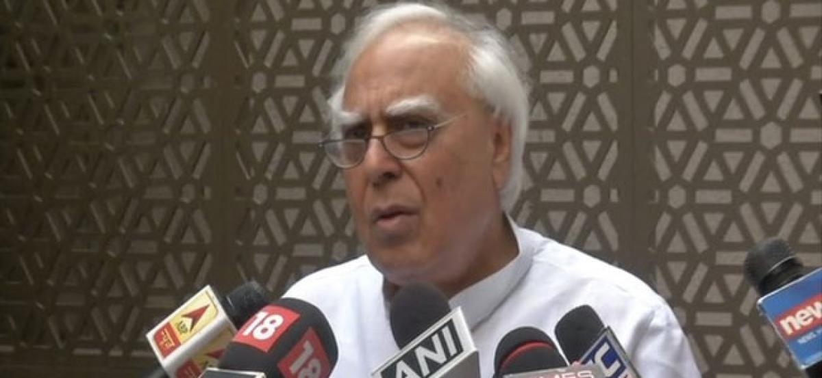 Sibal forgives Kejriwal