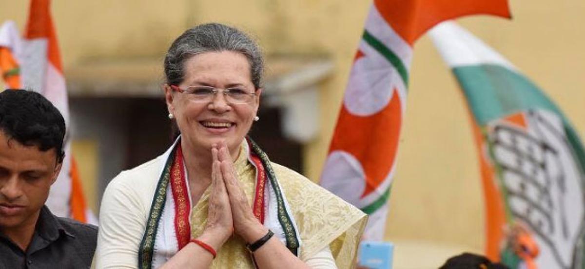 Sonia to pep up Congress campaign in Telangana