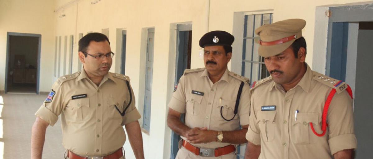 SP inspects police guest house construction works