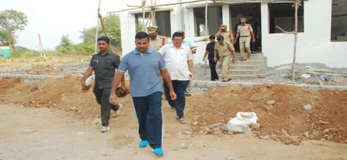 SP inspects model police station building