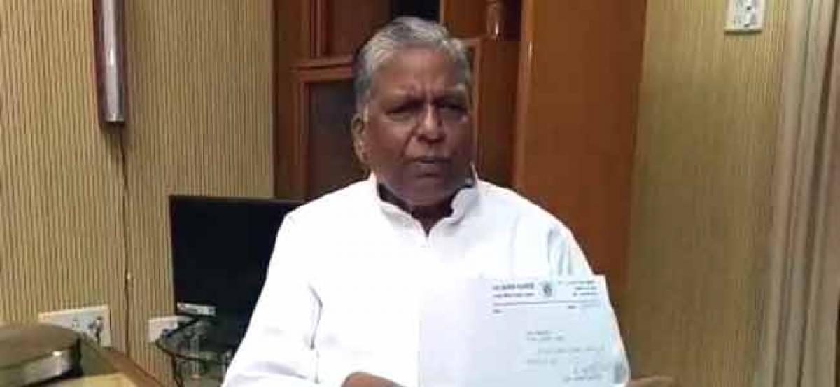 Setback to Samajwadi Party, now MLC Ashok Bajpai quits