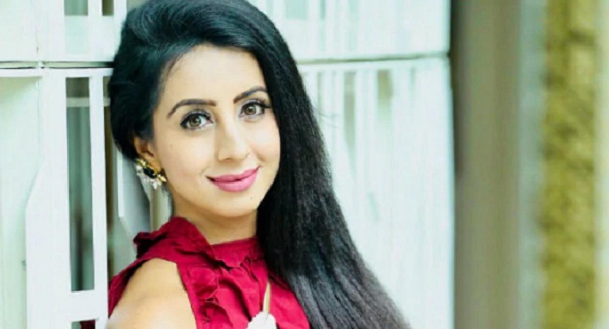 #MeToo: Actor Sanjjanaa accuses Kannada film director Ravi Srivatsa of sex harassment