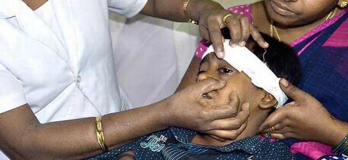14 injured cases admitted in Sarojini Devi Eye Hospital due to crackers misfire