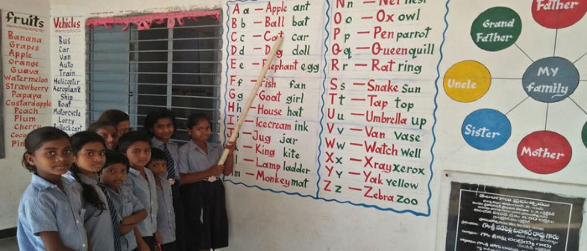 Staff gives new life to Govt school in Luxettipet