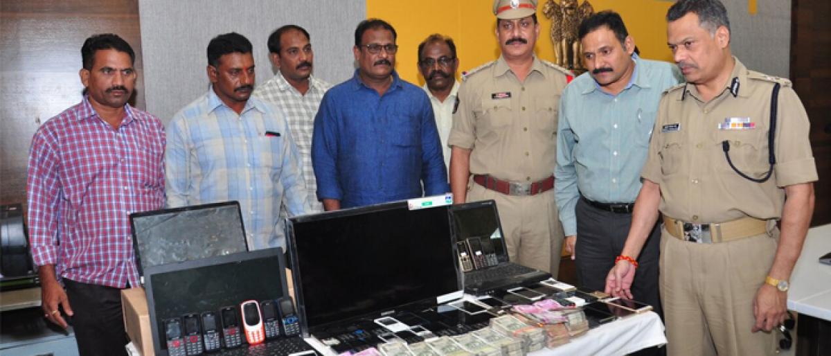 Cricket betting gang arrested in Vijayawada