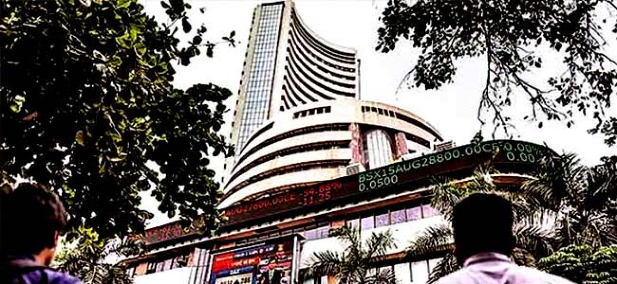 Sensex plunges 453 pts on fiscal deficit fears, F&O expiry