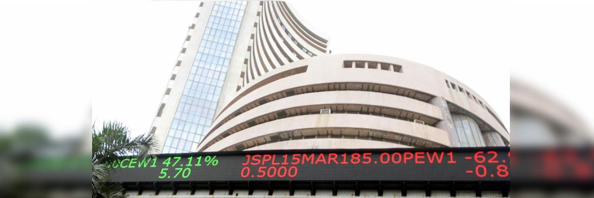 Sensex continues its losing streak, falls 800 points in three days