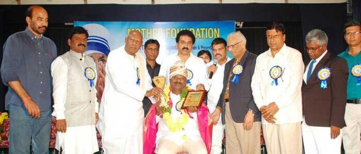 Seva Ratna for SVS Groups Chairman Dr Tirumal Rao