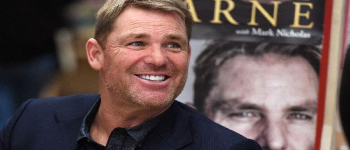 Shane Warne offers to help beleaguered Cricket Australia