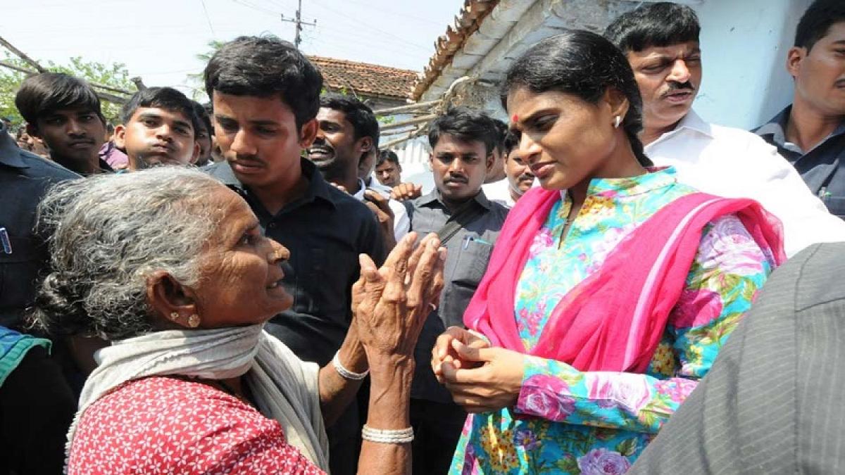 Sharmila crosses new milestone, completes 200 days of padayatra