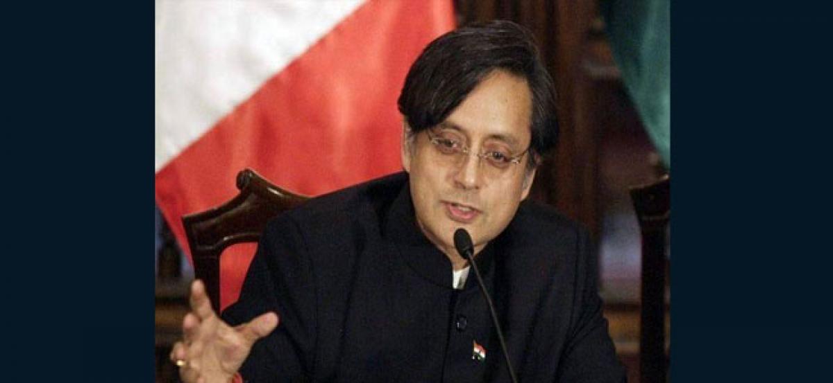 Kolkata court summons Tharoor over Hindu-Pakistan remark