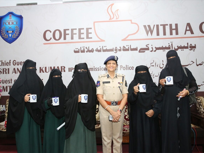 SHE Teams hold Coffee with a Cop