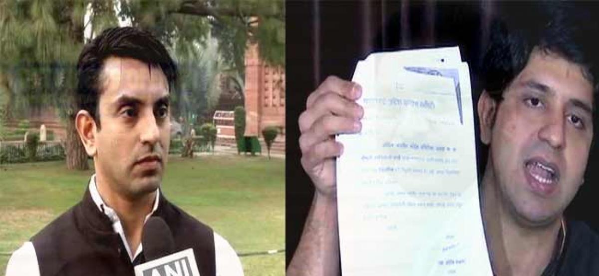 Don’t know anyone by name of Shehzad Poonawalla: Tehseen disowns his own brother
