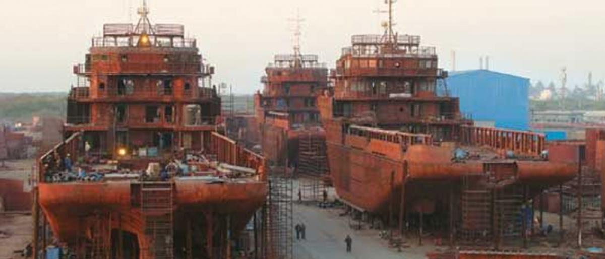 Private shipbuilders call for level-playing field