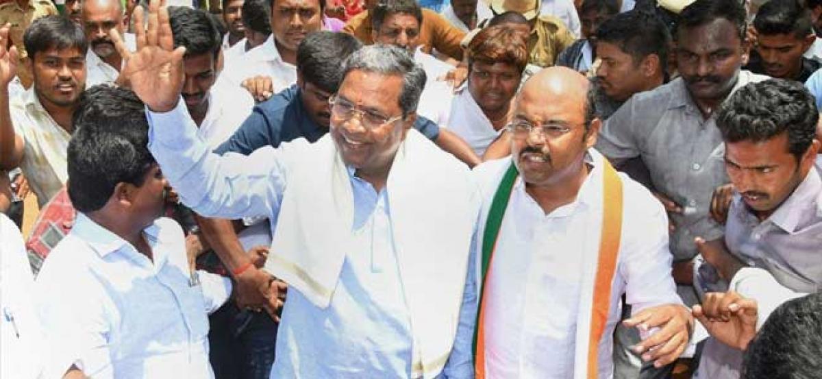 Karnataka govt formation: Governor grants appointment to JD(S) at 5 PM